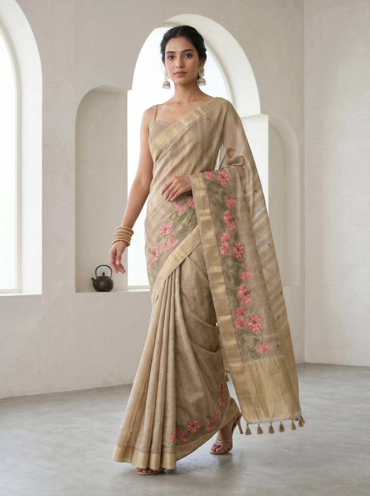 MIMOSA Saree Saree — pose 7 styling detail