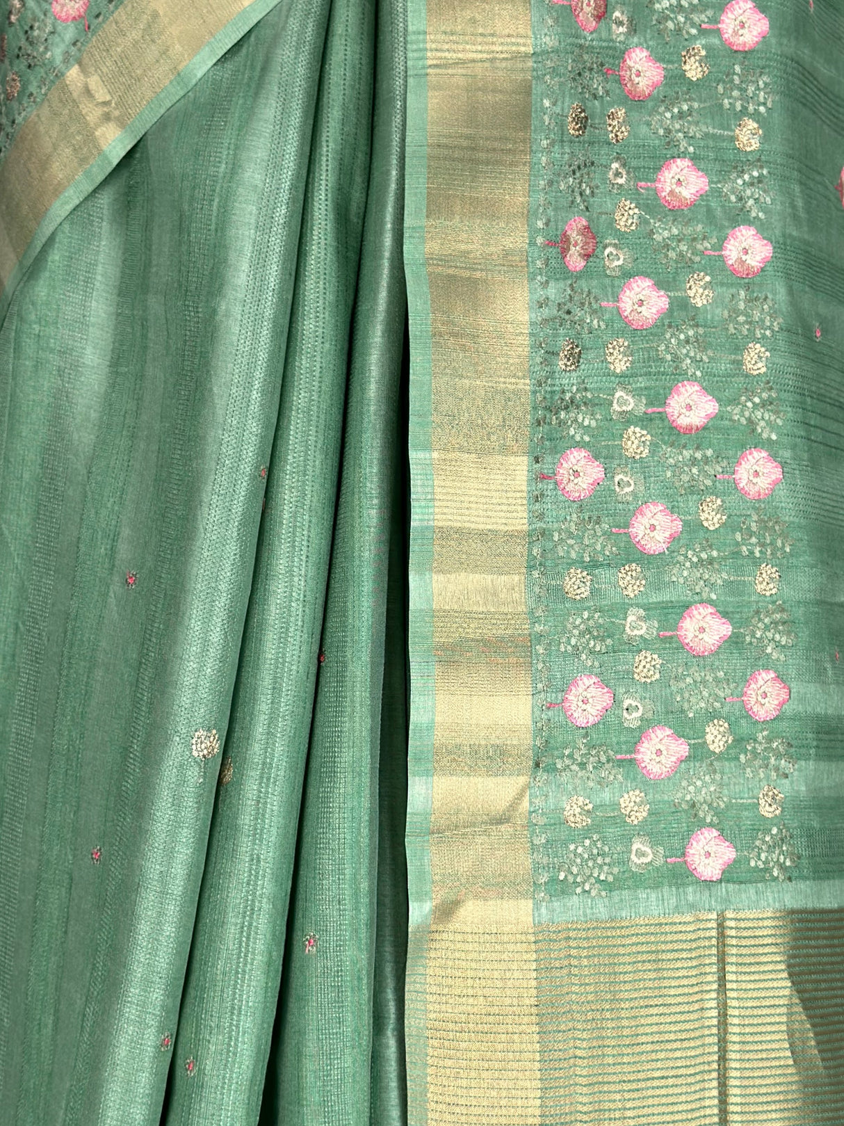 MIMOSA Saree Saree — fleets shot full lifestyle