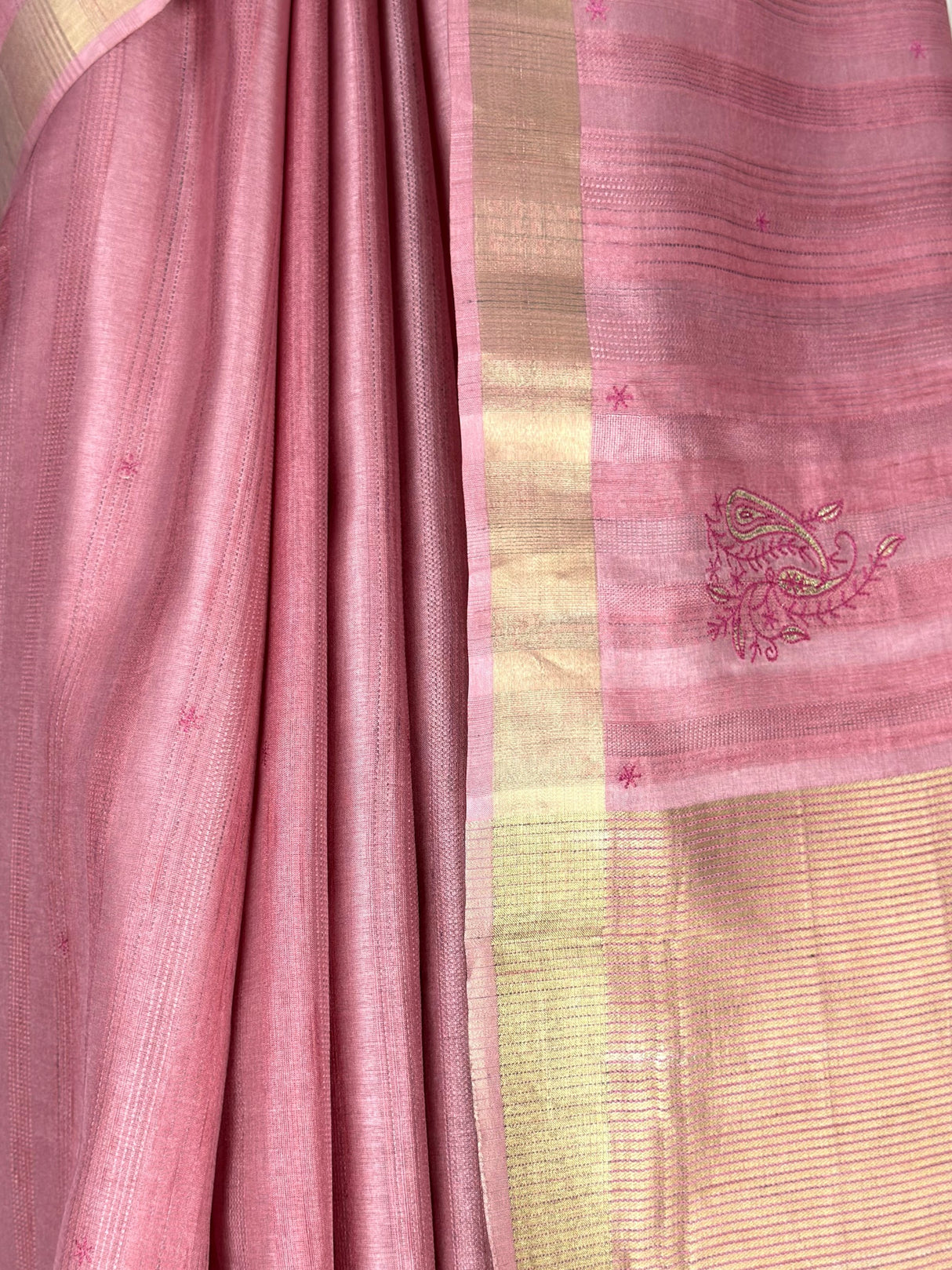 MIMOSA Saree Saree — fleets shot full lifestyle