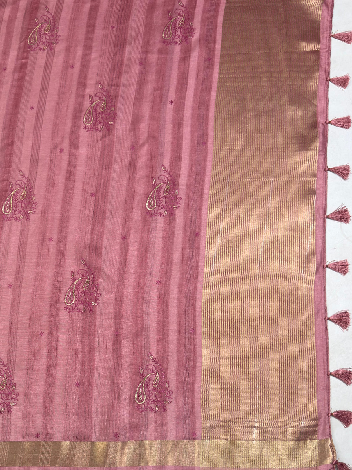 MIMOSA Saree Saree — pallu and zari work detail