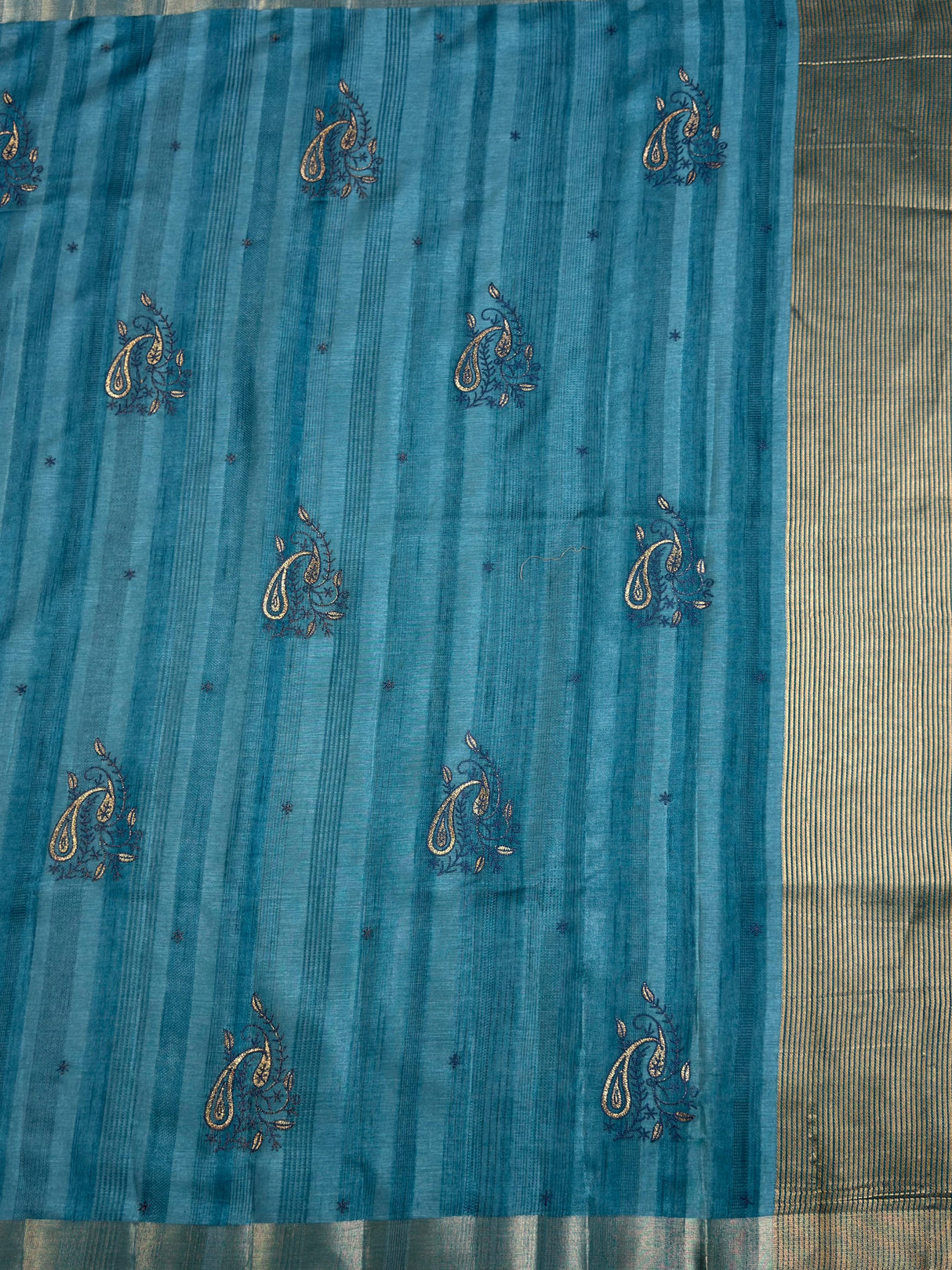MIMOSA Saree Saree — pallu and zari work detail