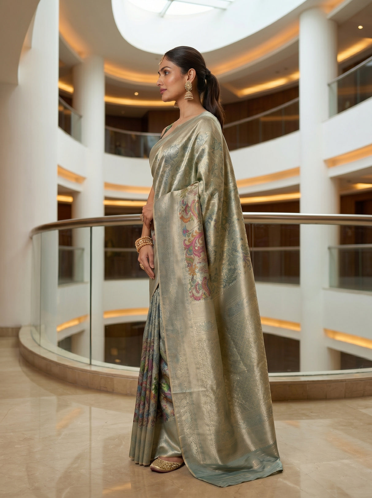 MIMOSA Saree Saree — pose 3 styling detail
