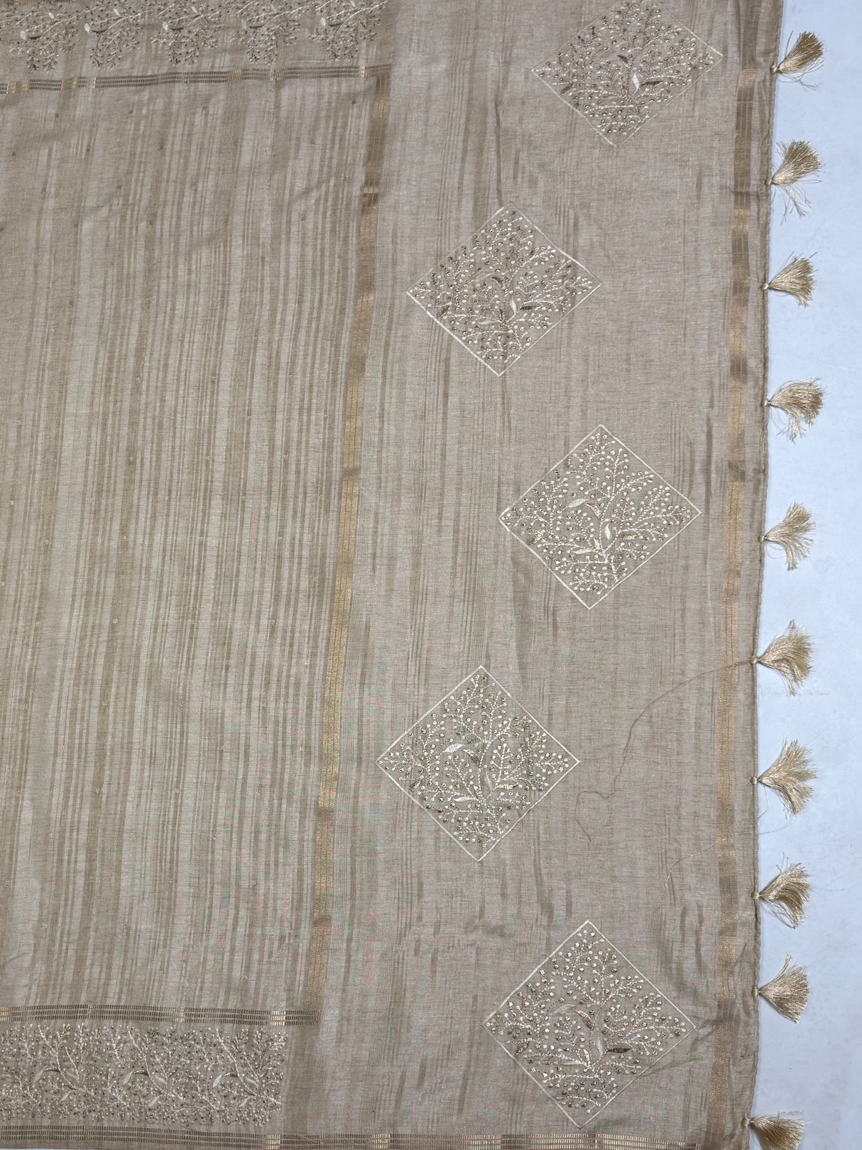 MIMOSA Saree Saree — pallu and zari work detail