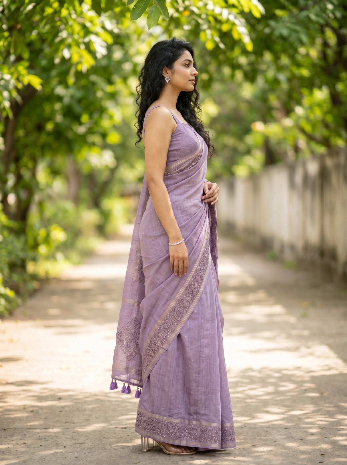 MIMOSA Saree Saree — pose 3 styling detail