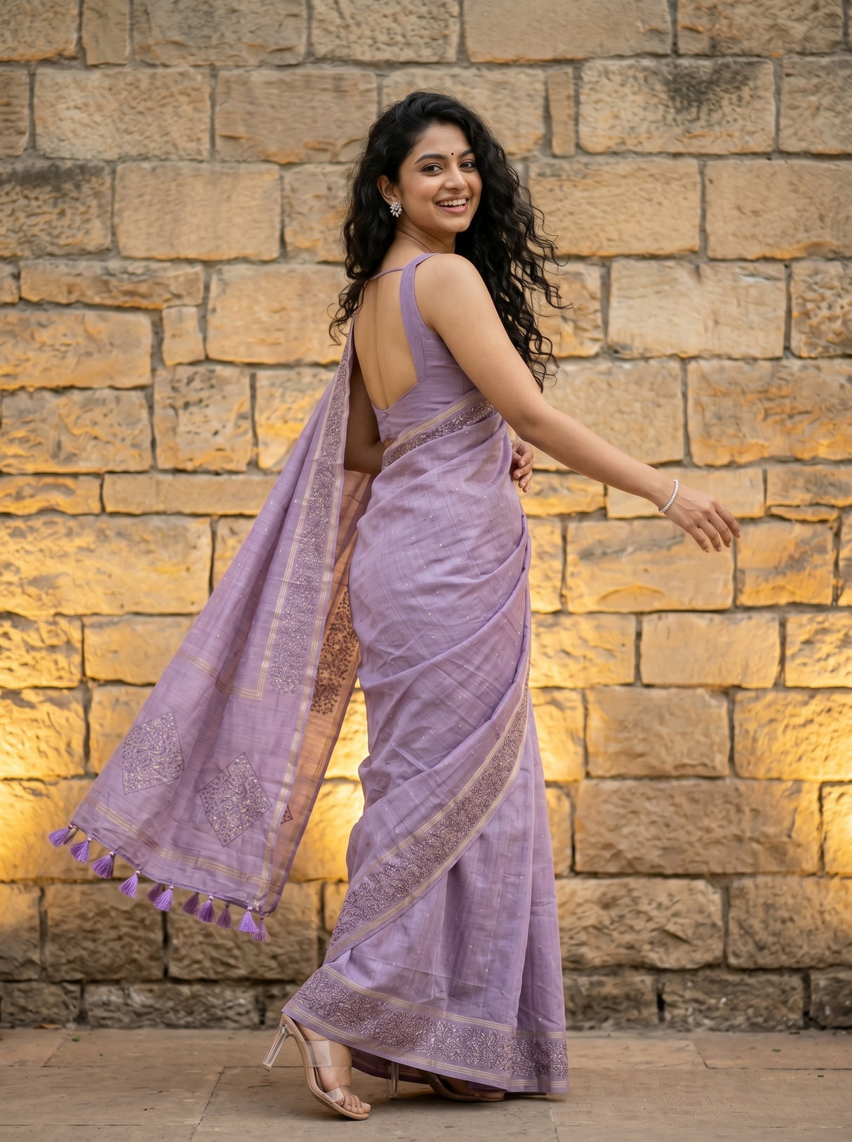 MIMOSA Saree Saree — pose 9 styling detail