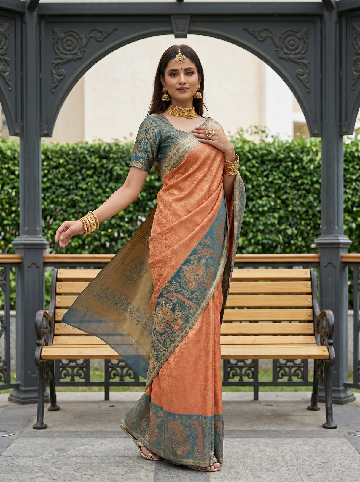 MIMOSA Saree Saree — pose 9 styling detail