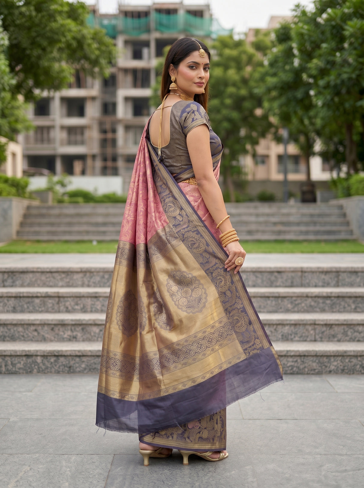 MIMOSA Saree Saree — pose 7 styling detail