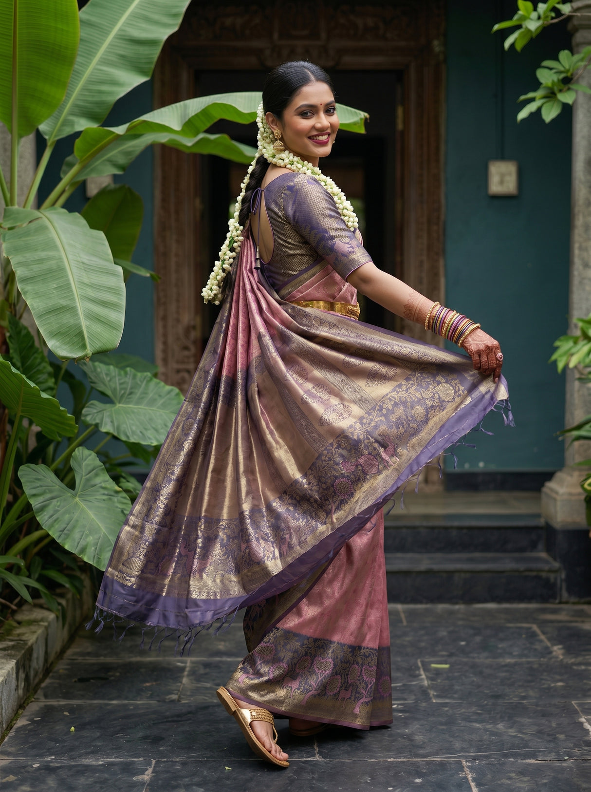 MIMOSA Saree Saree — pose 9 styling detail