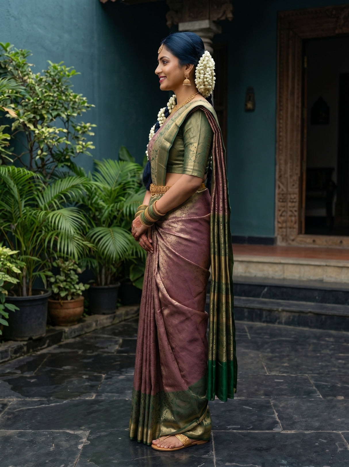MIMOSA Saree Saree — pose 3 styling detail
