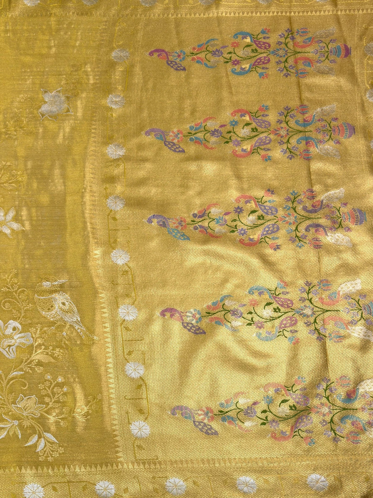 MIMOSA Gold Saree Saree — pallu and zari work detail