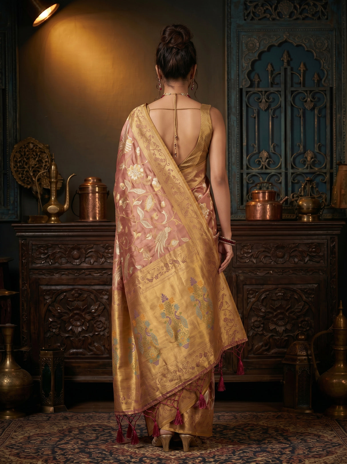 MIMOSA Saree Saree — pose 2 styling detail