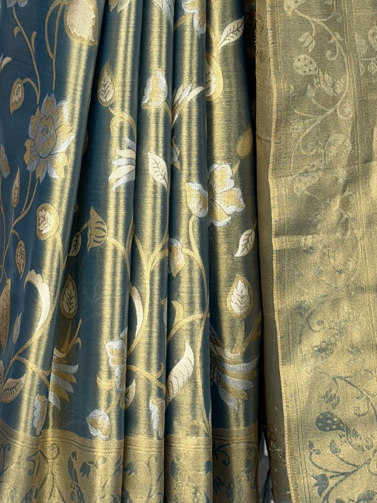 MIMOSA Saree Saree — fleets shot full lifestyle