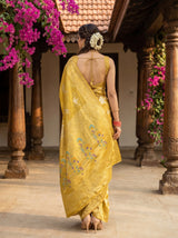 MIMOSA Saree Saree — pose 2 styling detail