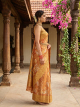 MIMOSA Saree Saree — pose 3 styling detail