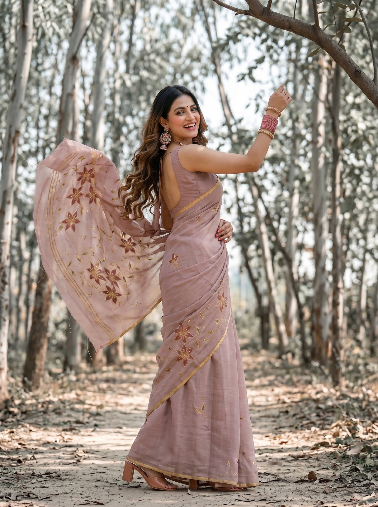 MIMOSA Tussar Banarasi chiffon Saree — close up of saree drape and blouse