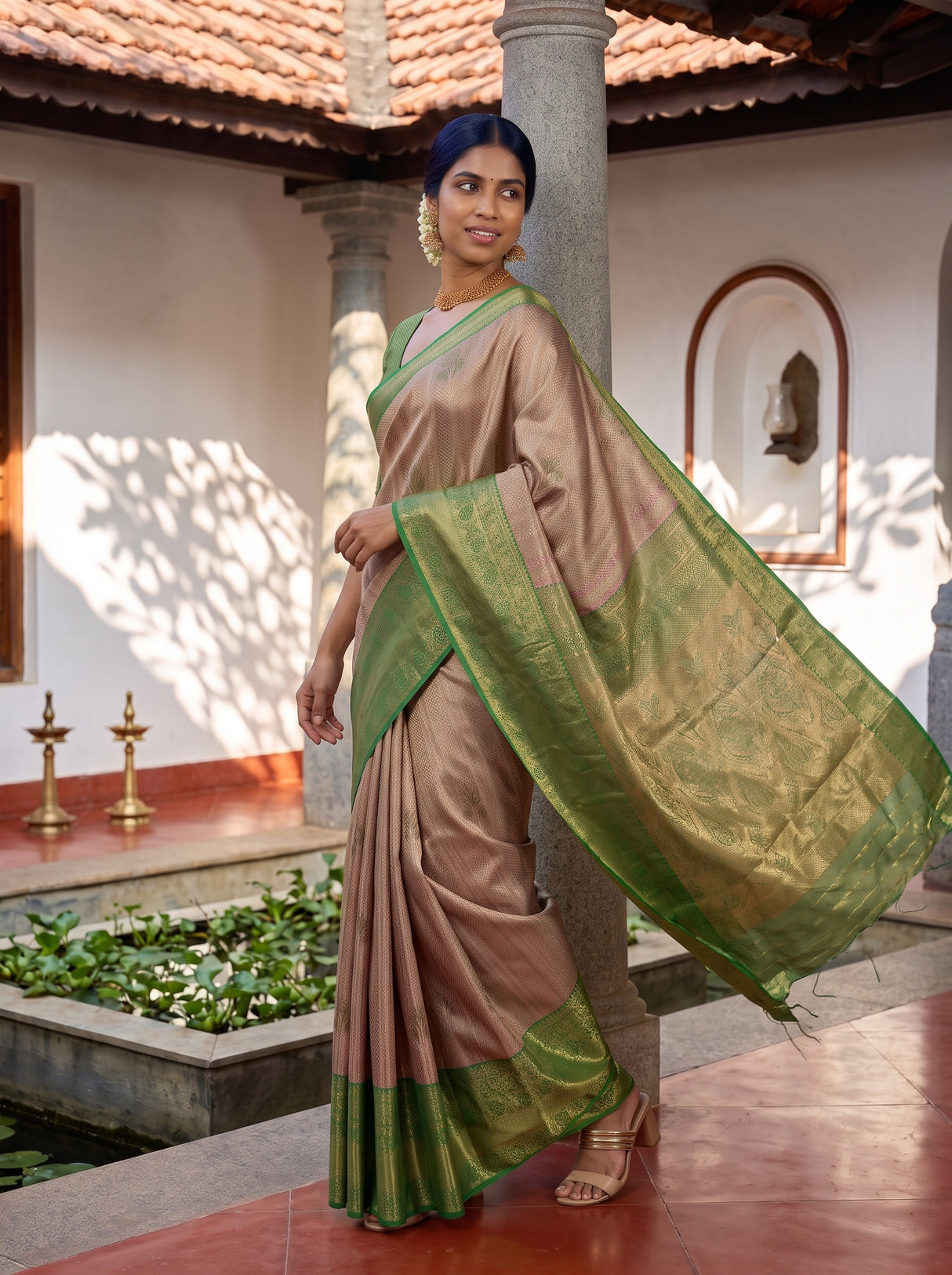 MIMOSA Maroon Saree Saree — pose 9 styling detail