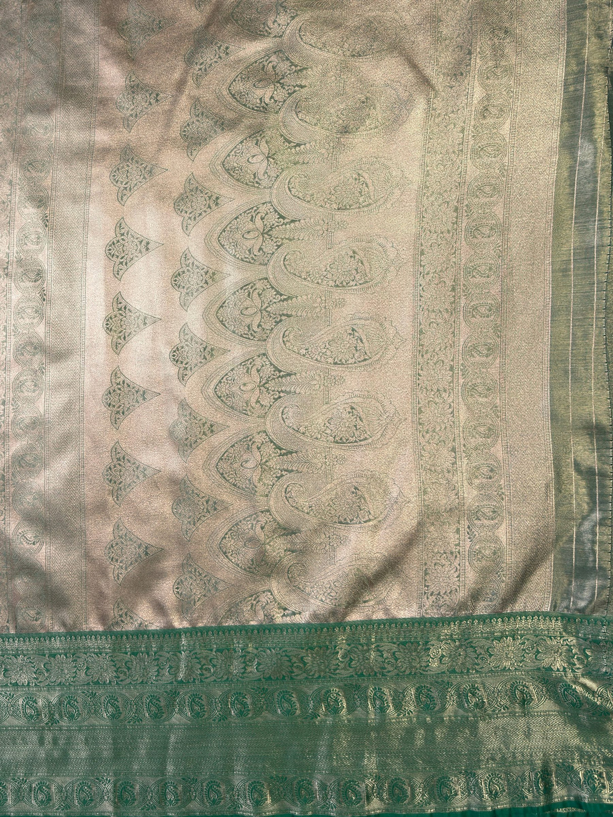MIMOSA Maroon Saree Saree — pallu and zari work detail