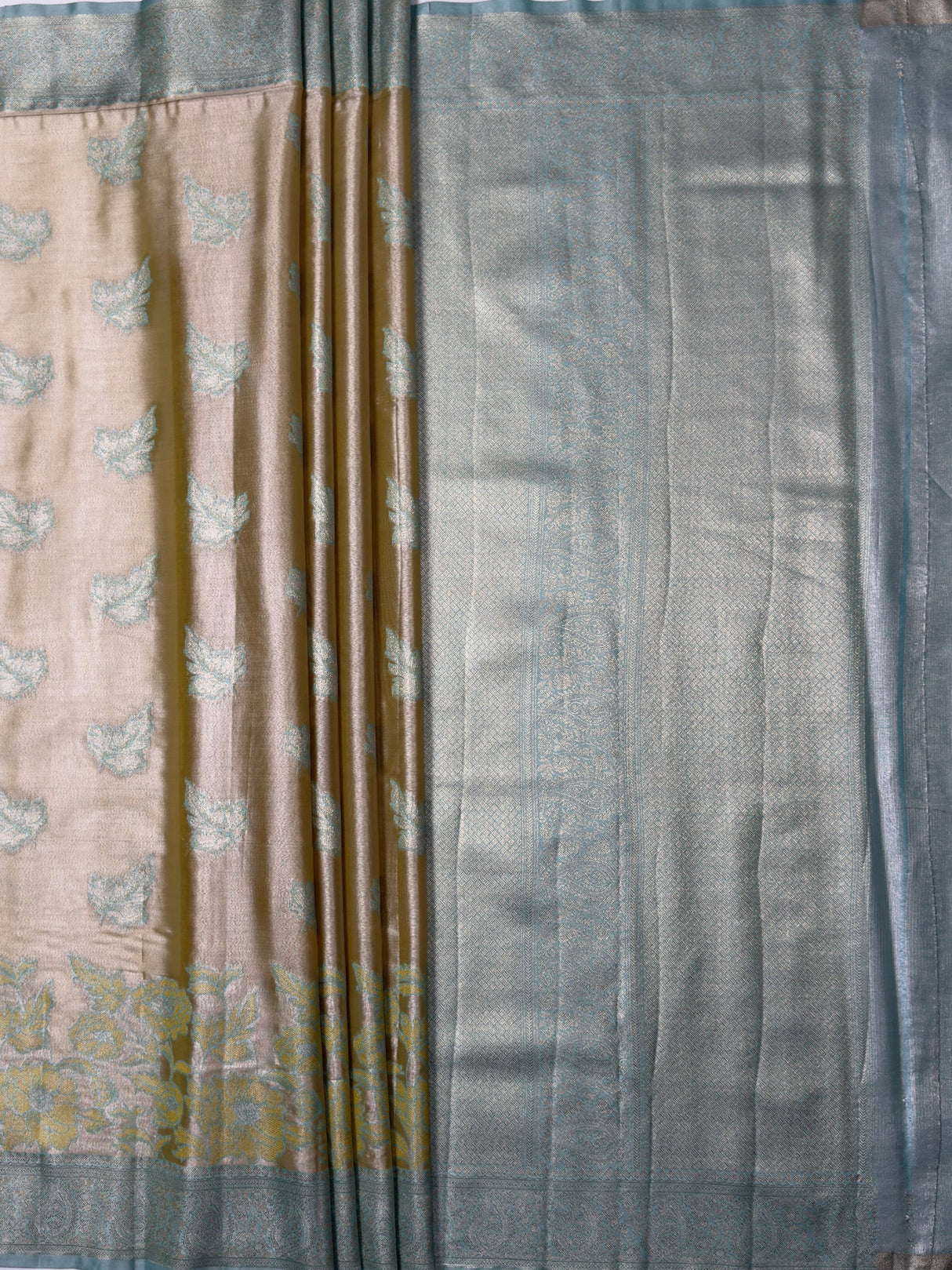 MIMOSA Saree Saree — pallu and zari work detail