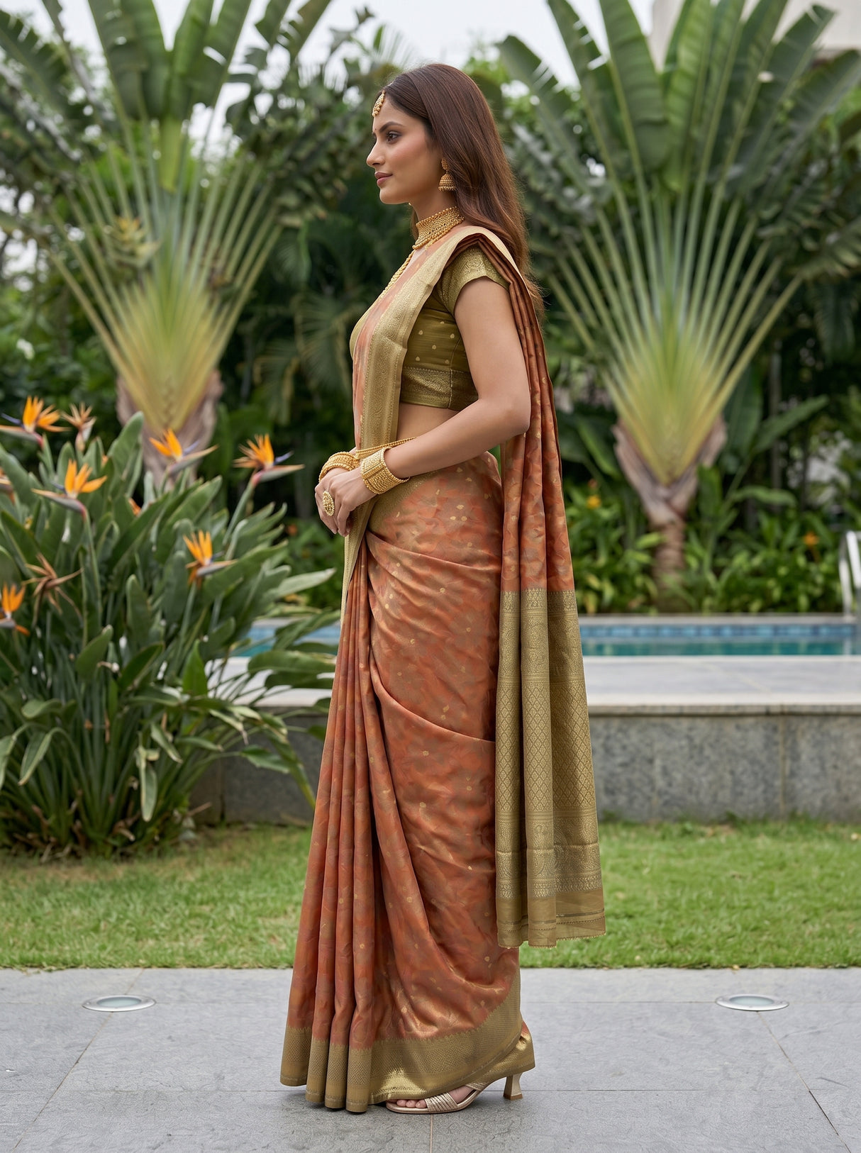 MIMOSA Saree Saree — pose 3 styling detail