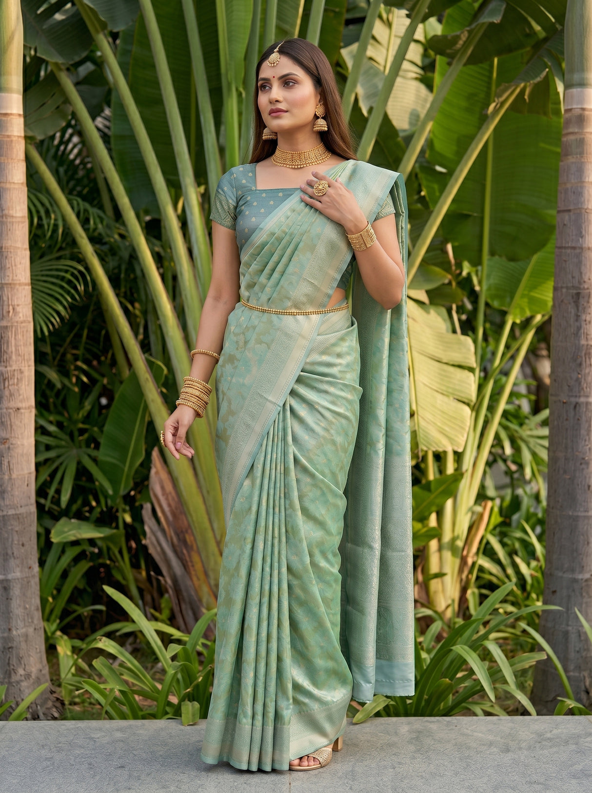 MIMOSA Saree Saree — pose 5 styling detail
