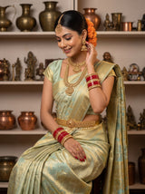 MIMOSA Saree Saree — pose 10 styling detail