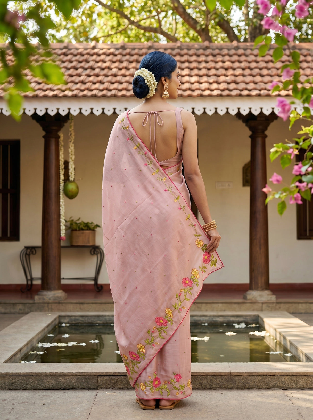 MIMOSA Saree Saree — pose 2 styling detail