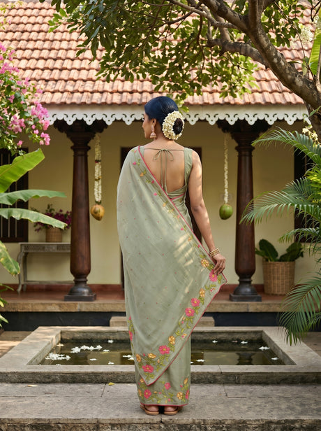 MIMOSA Saree Saree — pose 2 styling detail