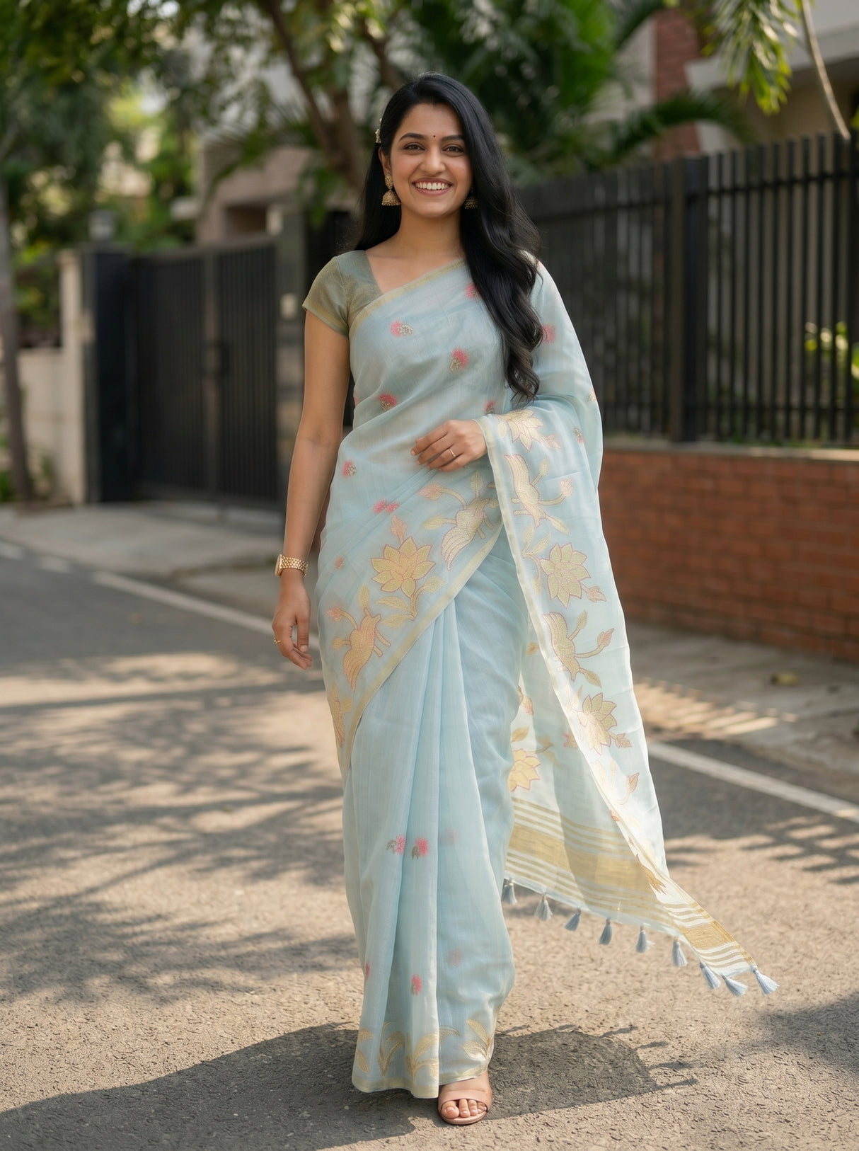 MIMOSA Ananda Banarasi Saree — pose 6 styling detail