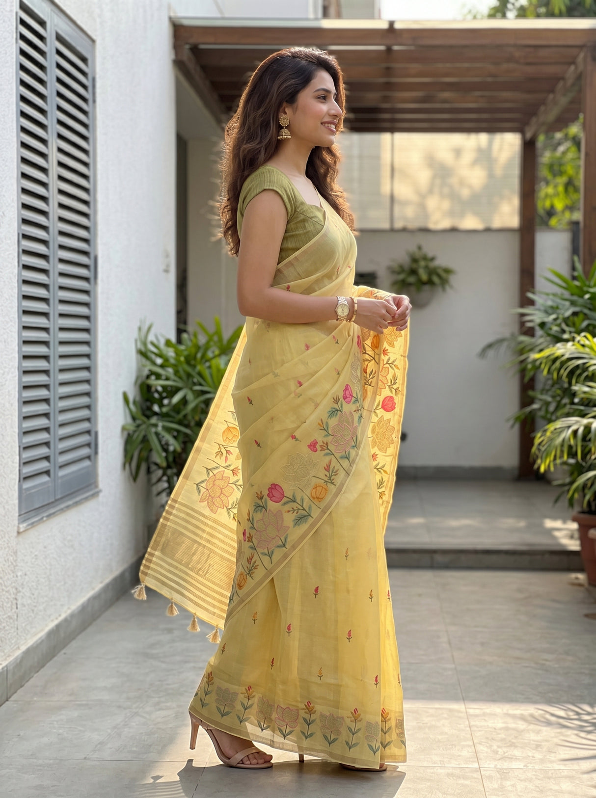 MIMOSA Yellow Banarasi Art Silk Saree — Close-up of upper body