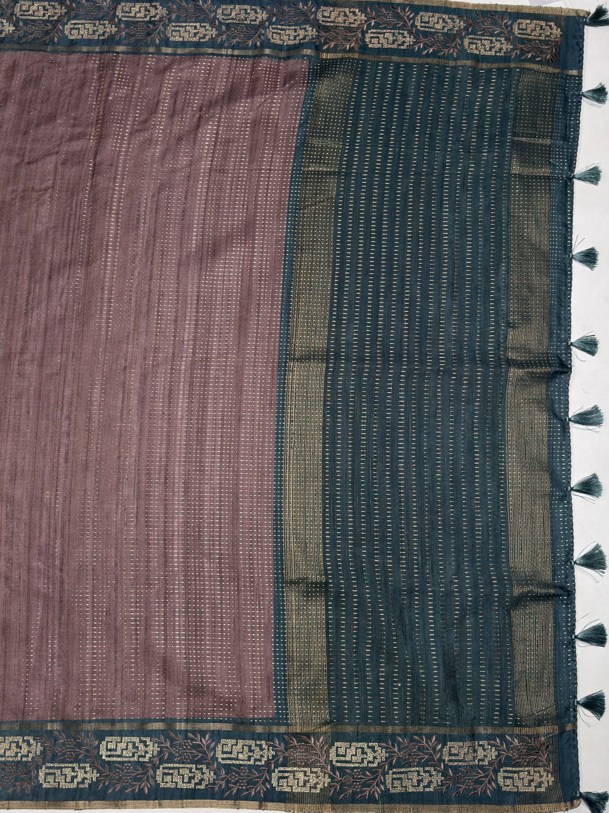 MIMOSA Saree Saree — pallu and zari work detail