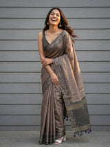 MIMOSA Saree Saree — pose 10 styling detail