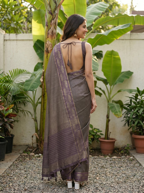 MIMOSA Saree Saree — pose 2 styling detail