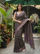 MIMOSA Saree Saree — pose 5 styling detail