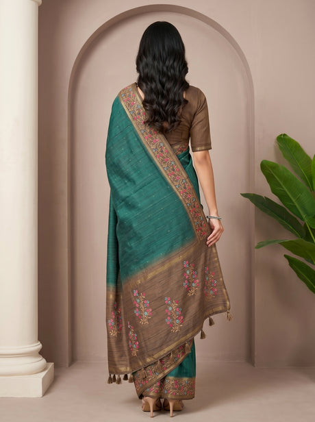 MIMOSA Saree Saree — pose 2 styling detail