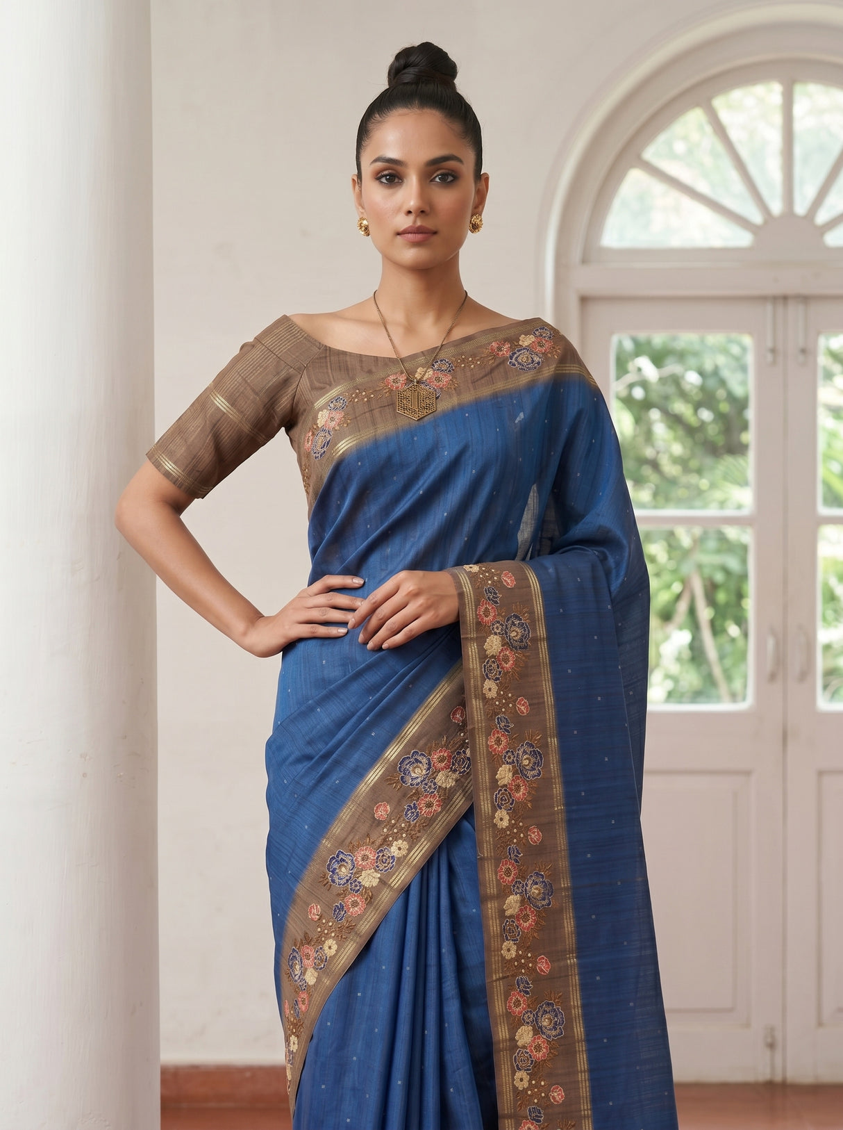 MIMOSA Saree Saree — pose 10 styling detail