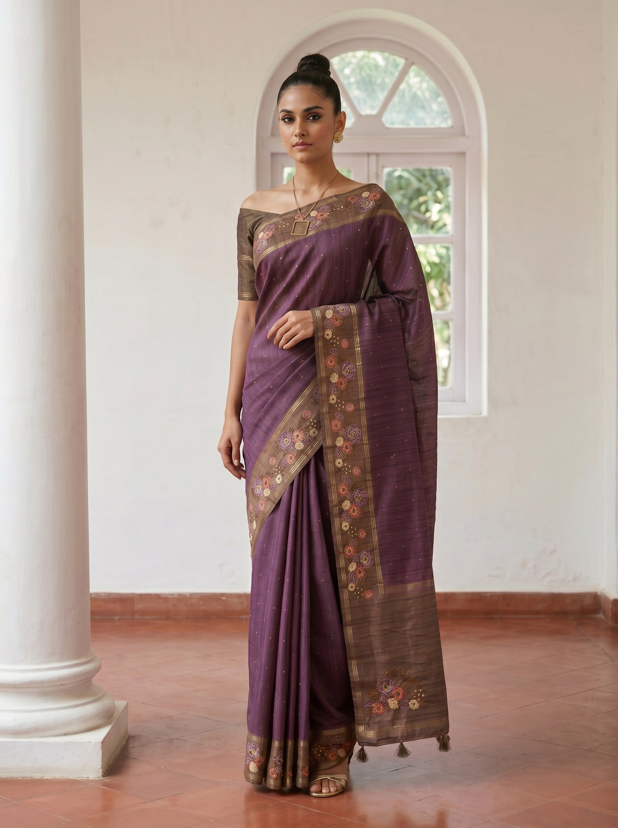 MIMOSA Saree Saree — pose 4 styling detail