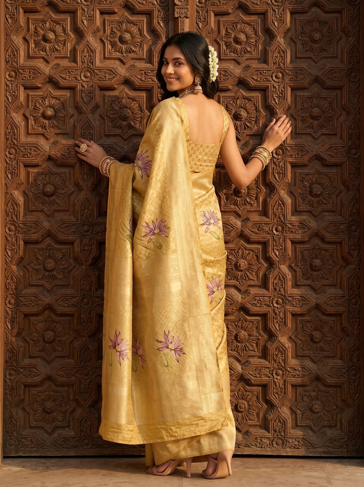 MIMOSA Saree Saree — pose 7 styling detail