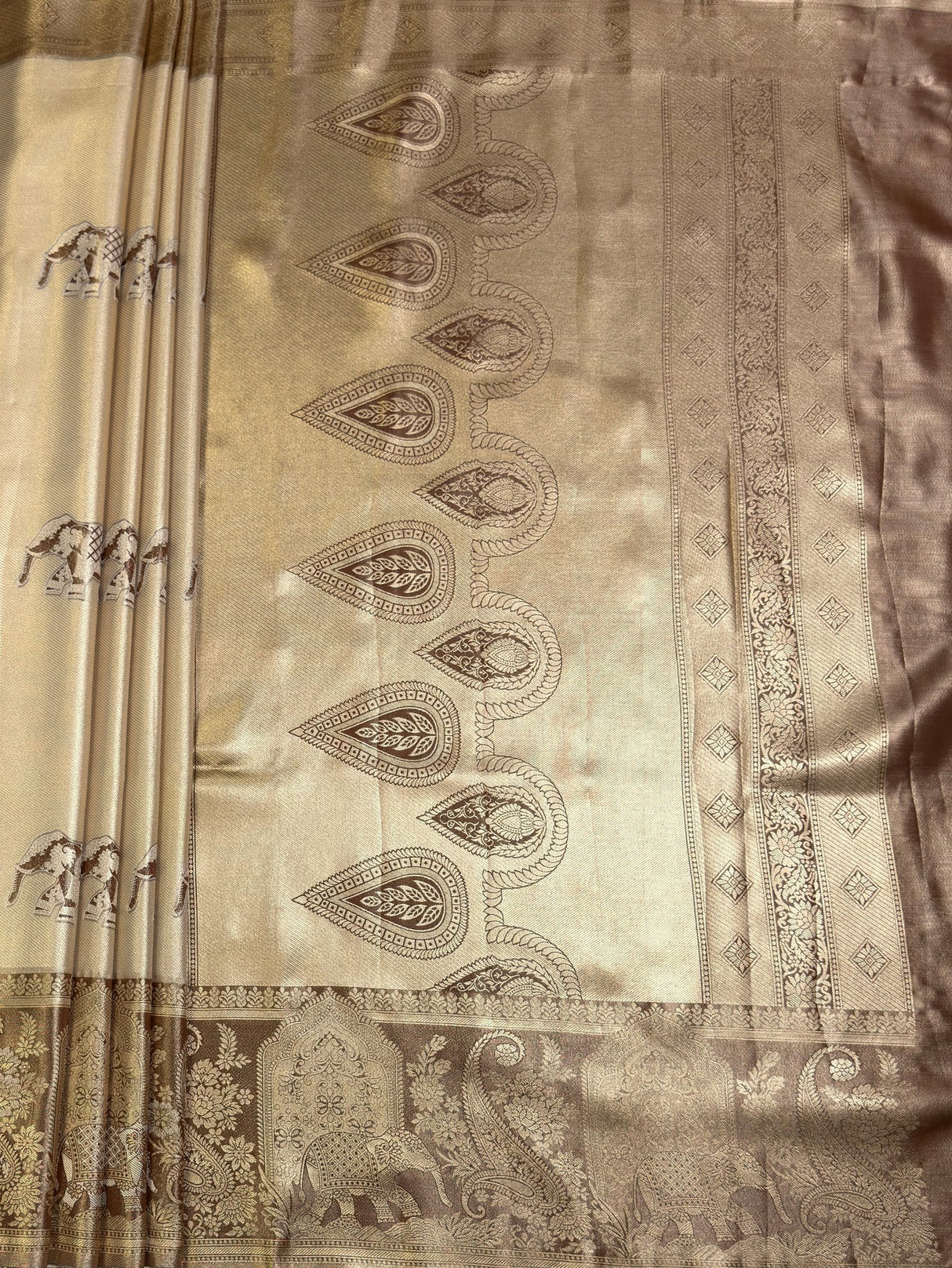 MIMOSA Saree Saree — pallu and zari work detail