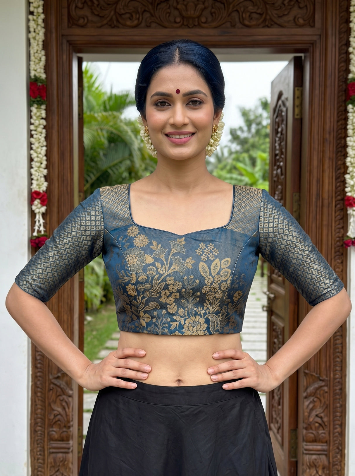 MIMOSA Saree Saree — blouse close-up