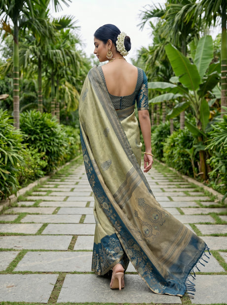 MIMOSA Saree Saree — pose 2 styling detail