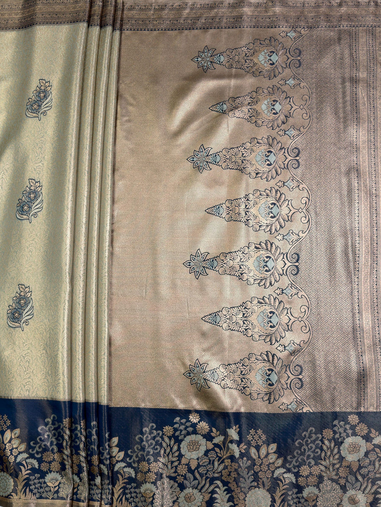 MIMOSA Saree Saree — pallu and zari work detail