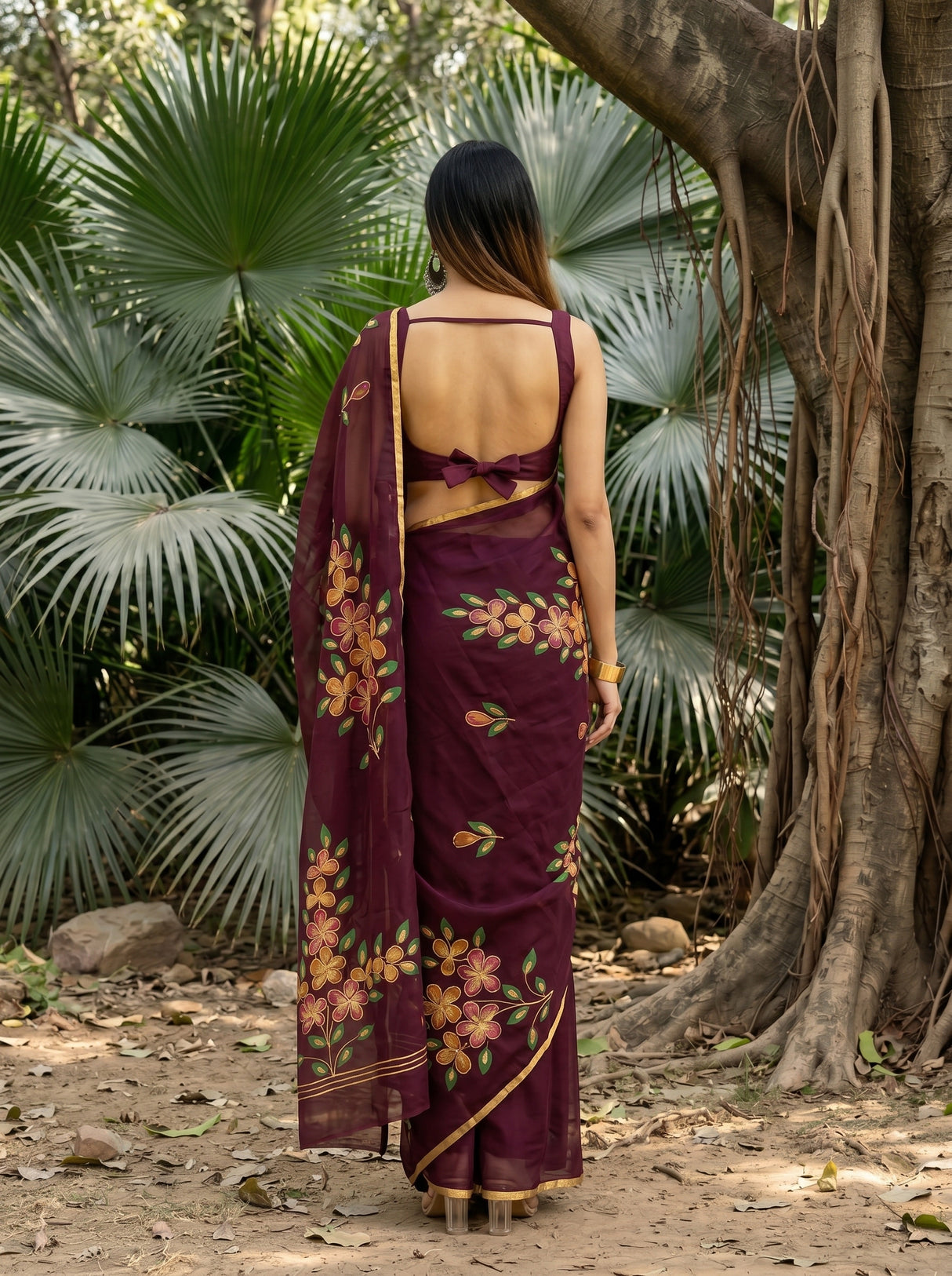 MIMOSA Saree Saree — pose 2 styling detail