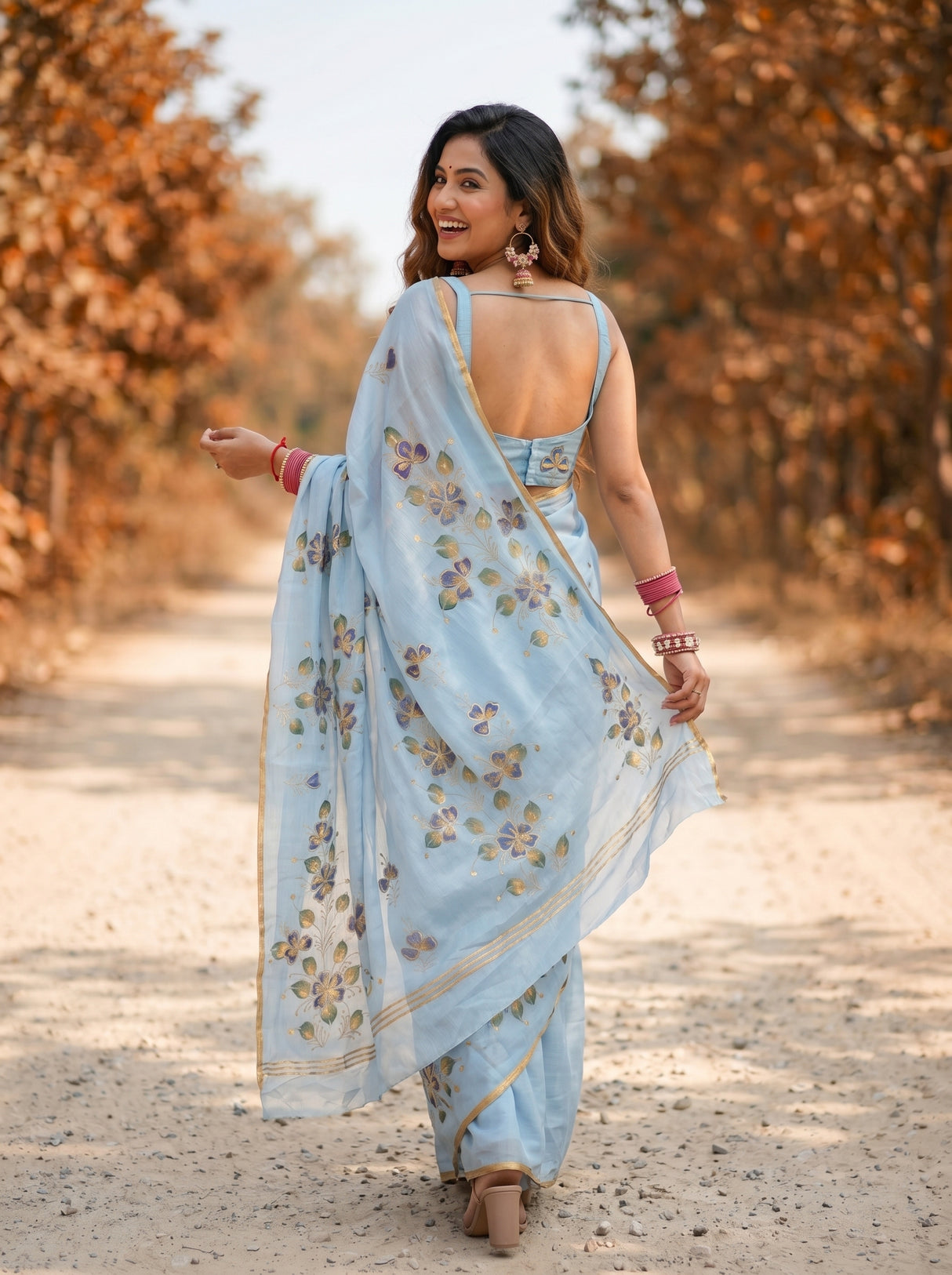 MIMOSA Saree Saree — pose 2 styling detail