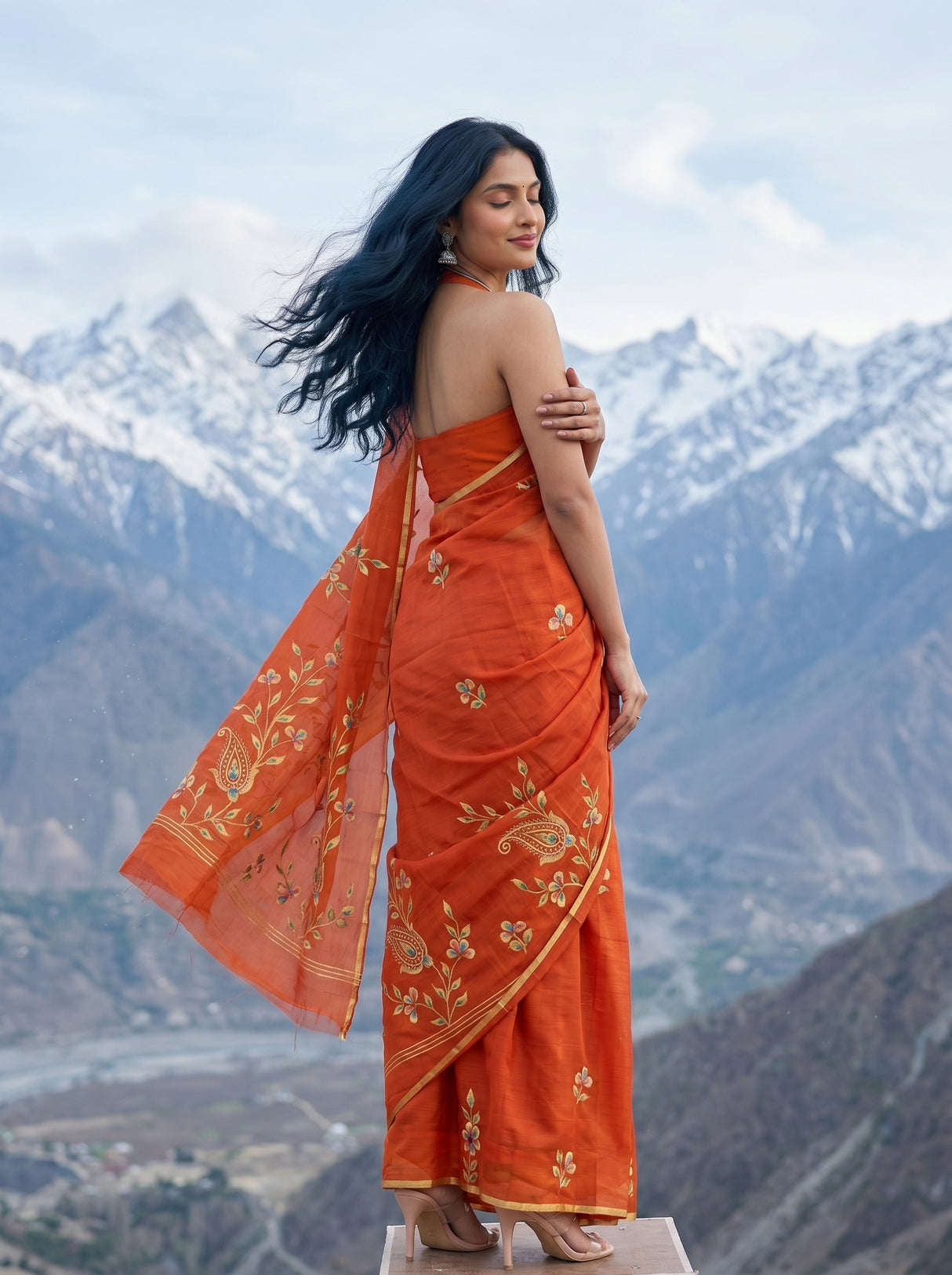 MIMOSA Saree Saree — pose 9 styling detail