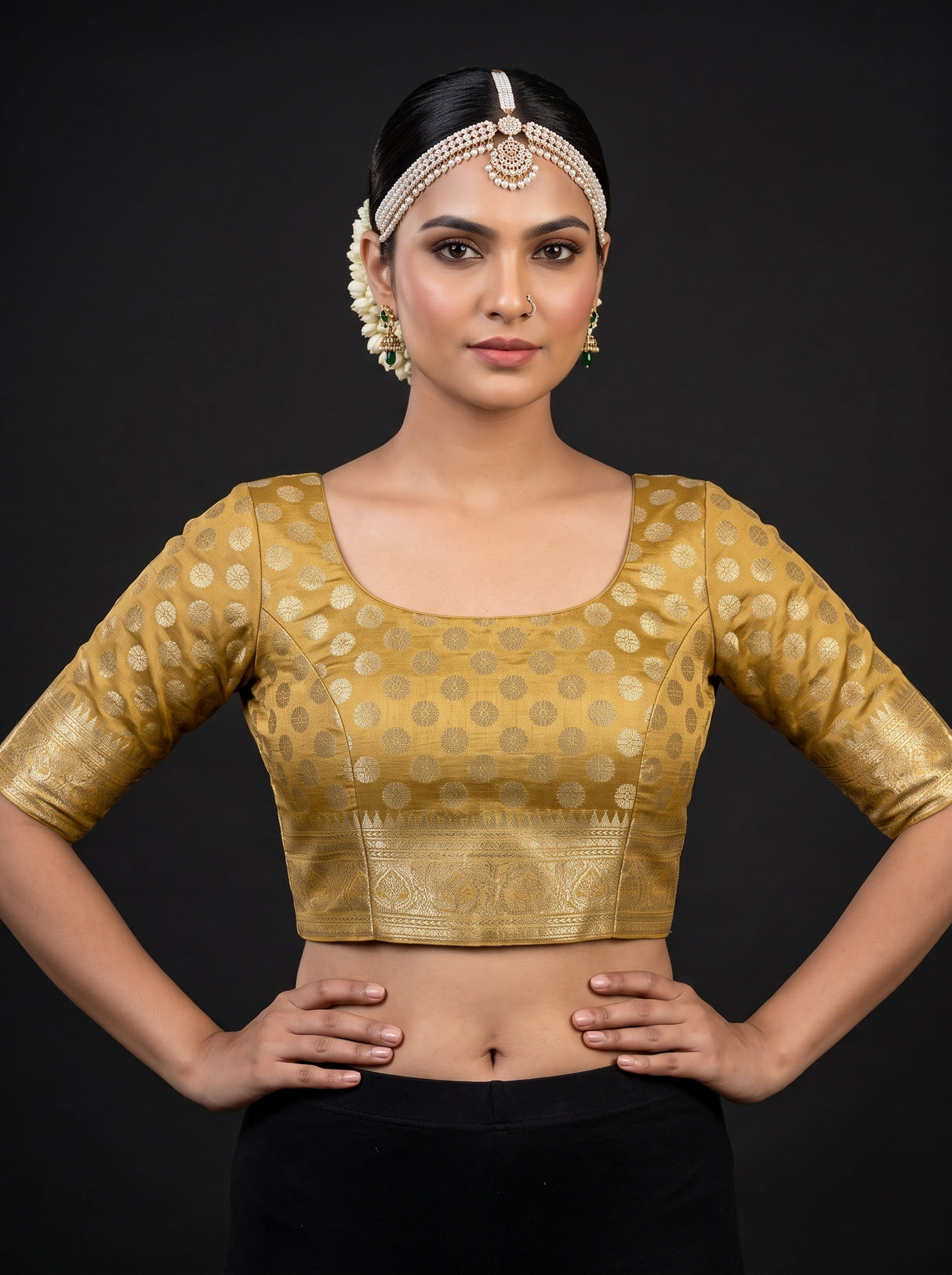 MIMOSA Gold Saree Saree — blouse close-up