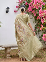 MIMOSA Green Saree Saree — pose 2 styling detail