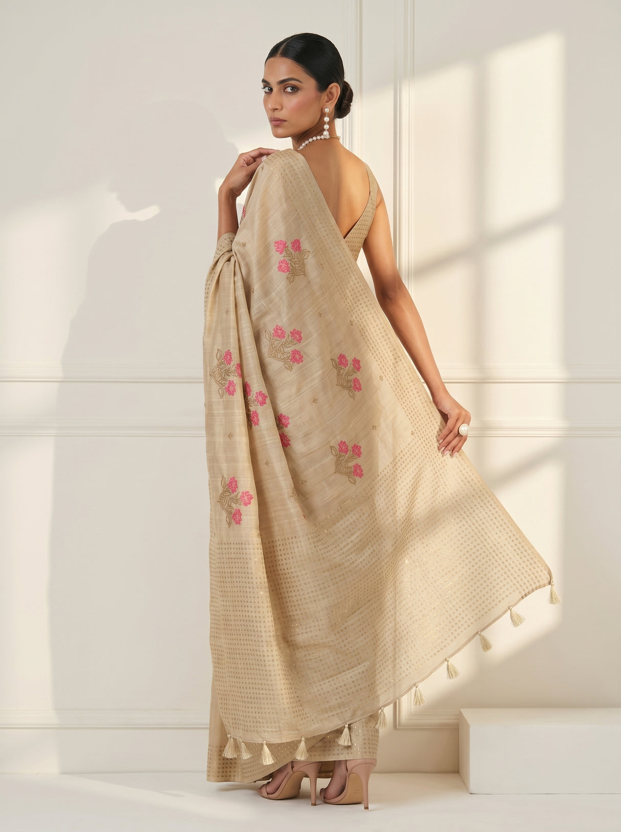 MIMOSA Saree Saree — pose 7 styling detail