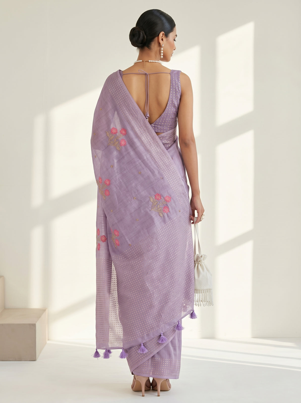 MIMOSA Saree Saree — pose 2 styling detail