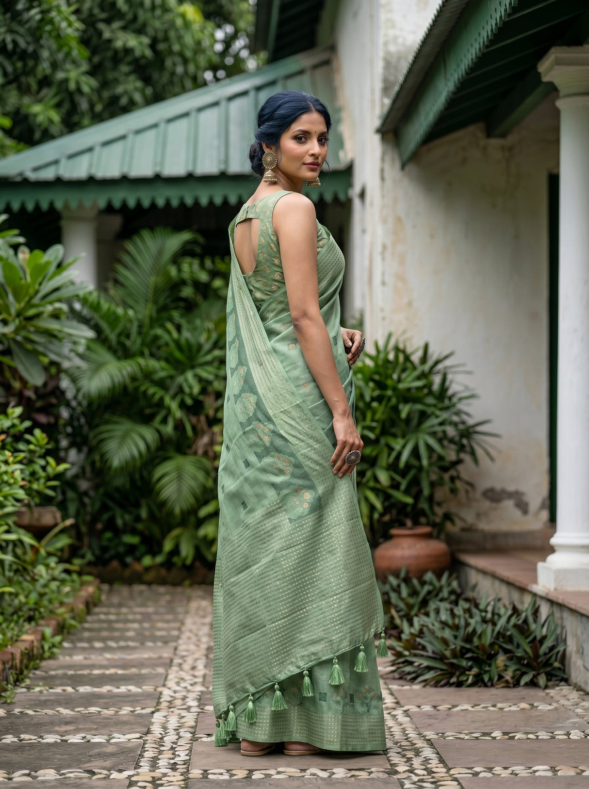 MIMOSA Pista Saree Saree — pose 5 styling detail