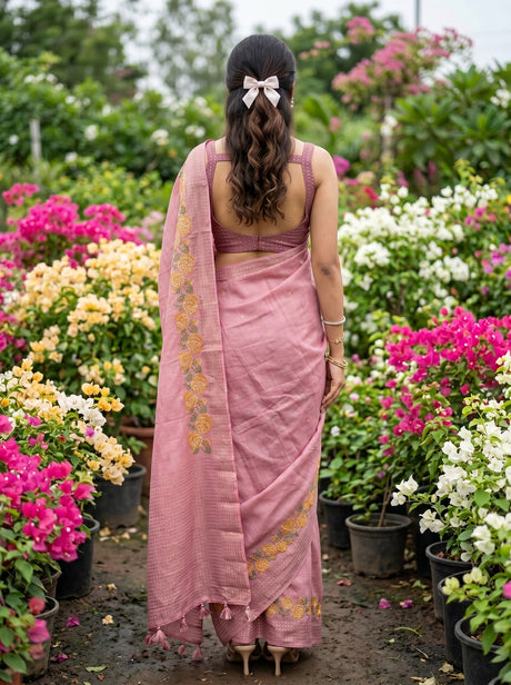 MIMOSA Saree Saree — pose 2 styling detail